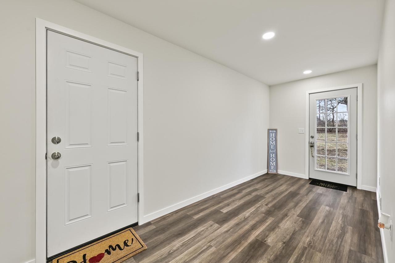 125 South Oakwood BOULEVARD