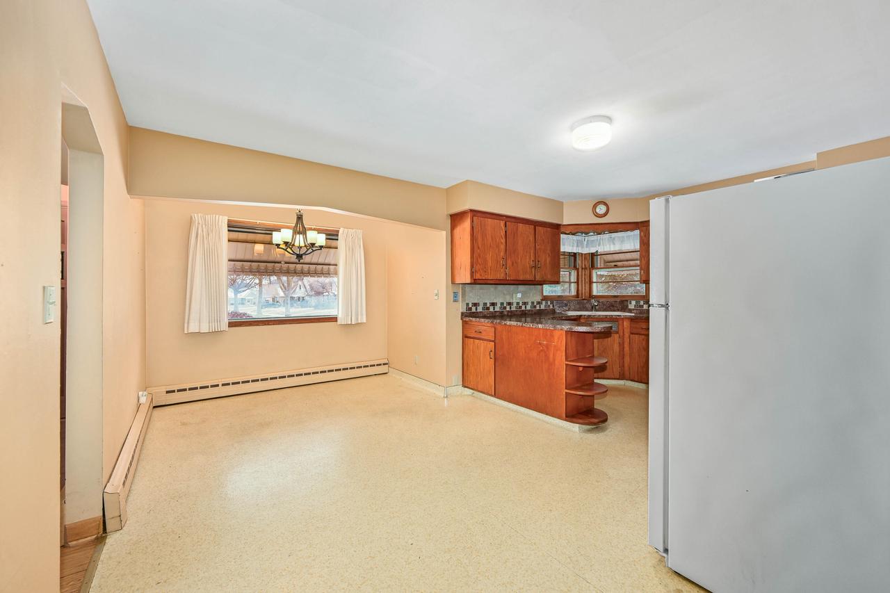 3231 South 38 STREET