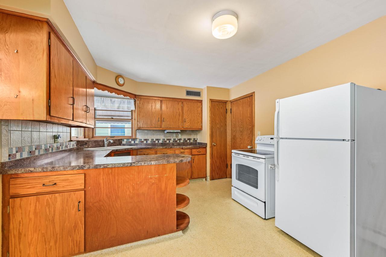 3231 South 38 STREET