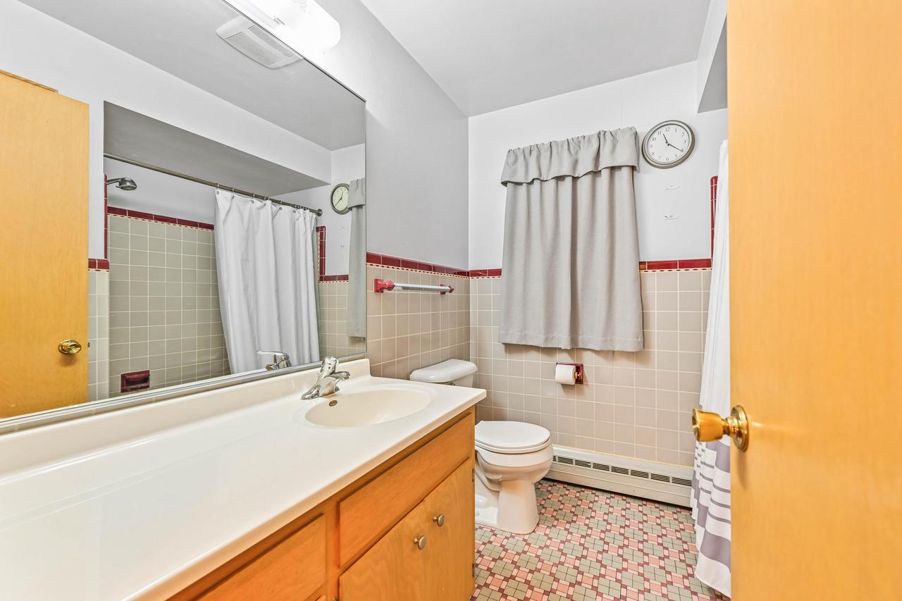 3231 South 38 STREET