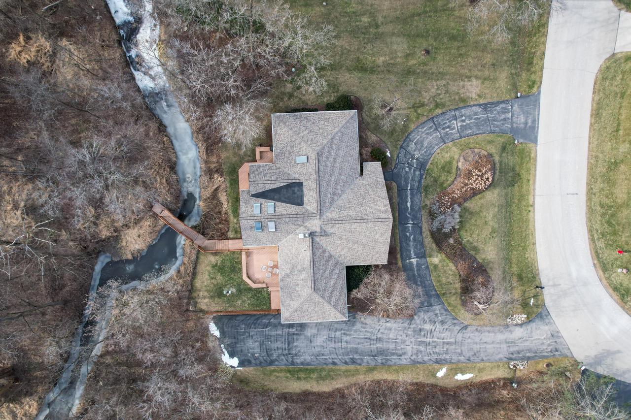 2805 Santa Barbara DRIVE