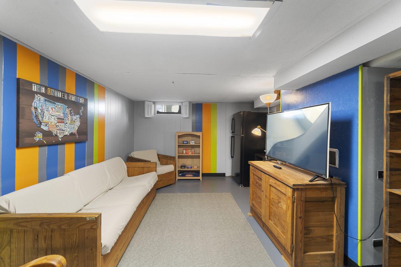 5260 South 110th STREET