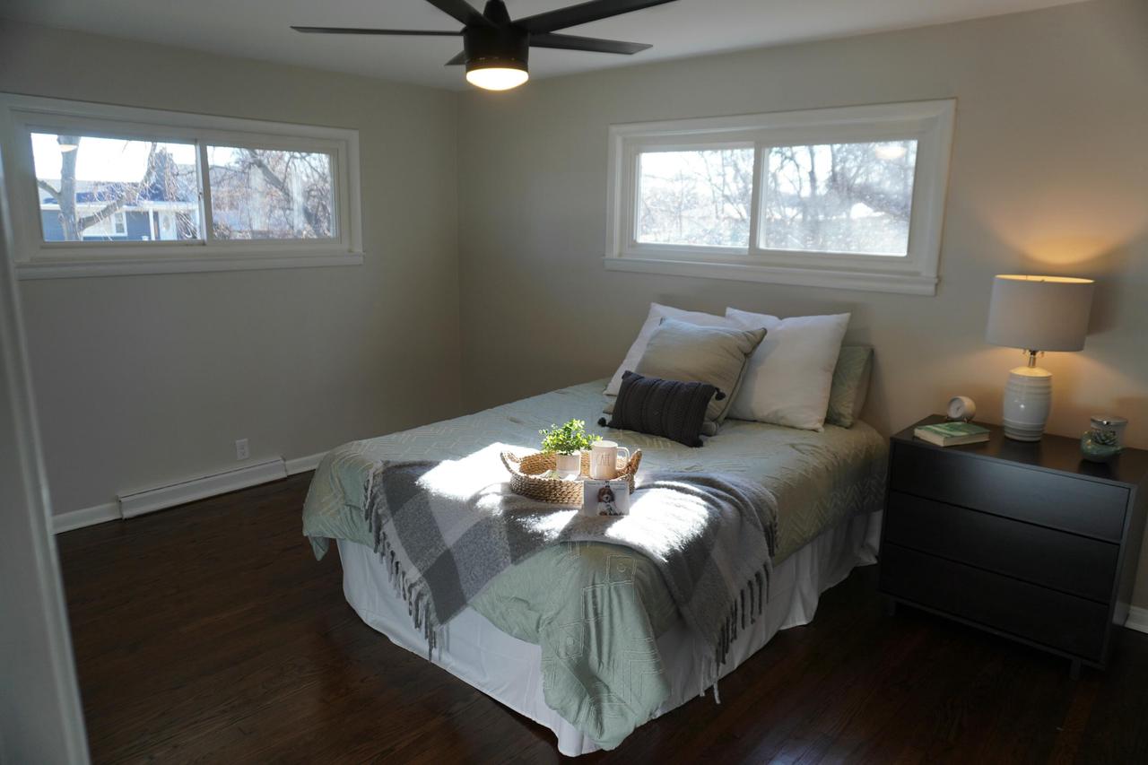 3885 Glen Echo DRIVE