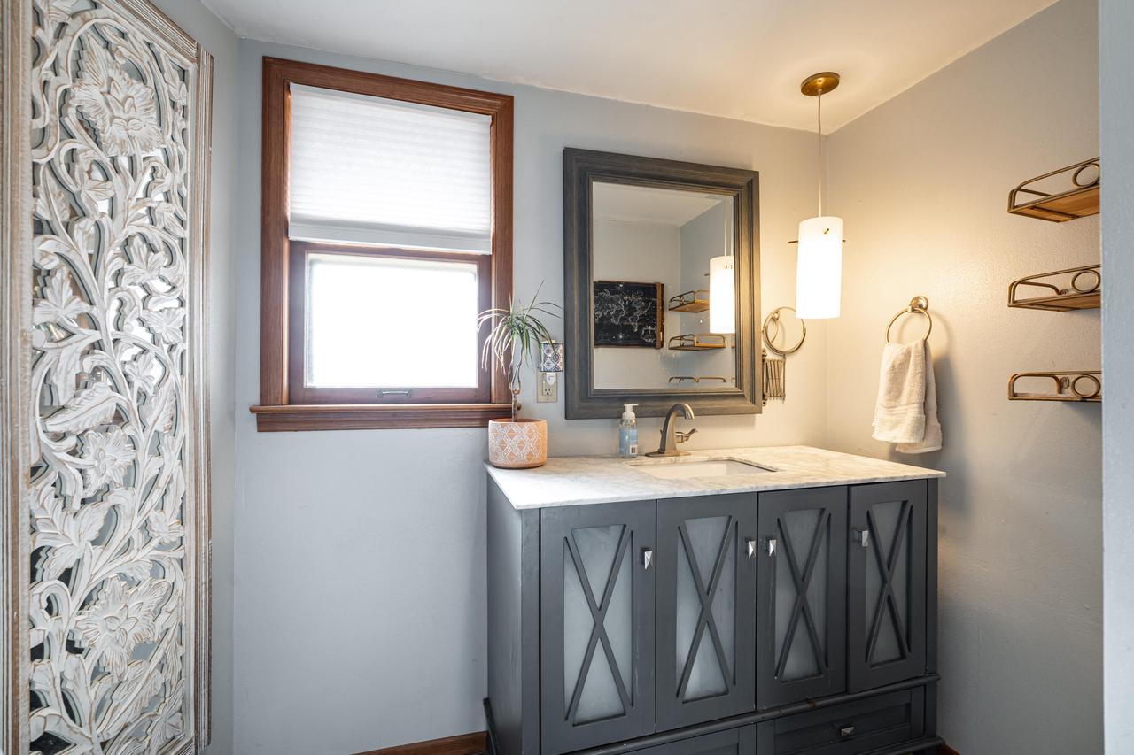 N90W17630 Saint Stevens DRIVE