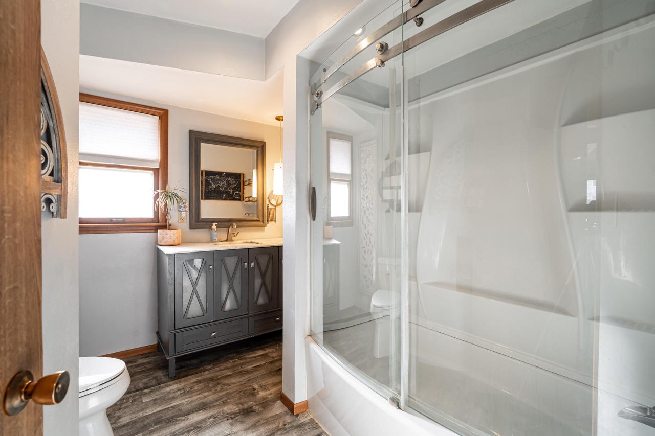 N90W17630 Saint Stevens DRIVE