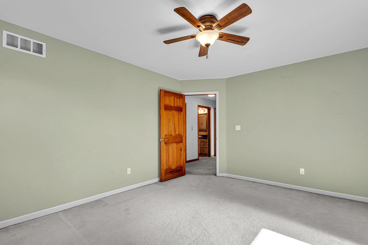 N53W14170 Invery DRIVE