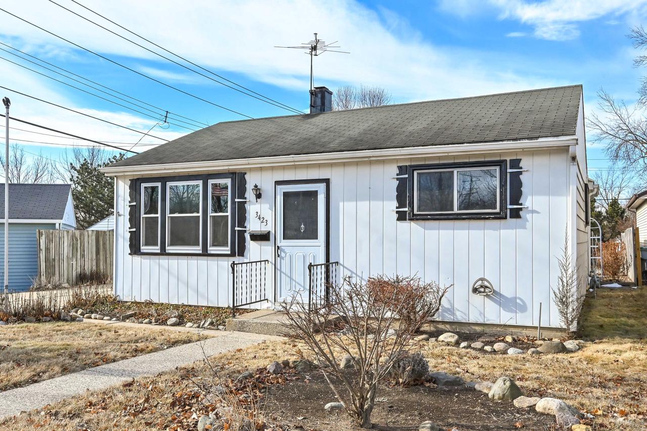 3423 South 65th STREET