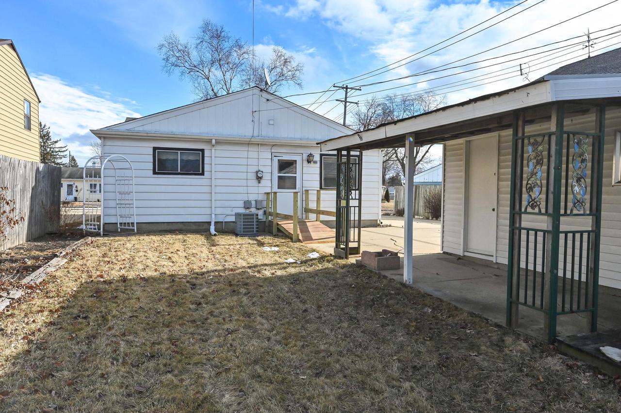 3423 South 65th STREET