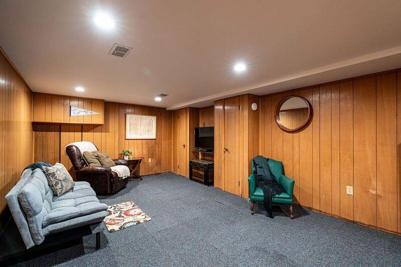 2557 North 95th STREET