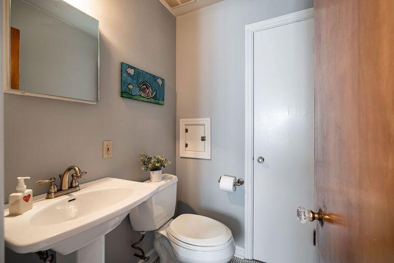 2557 North 95th STREET