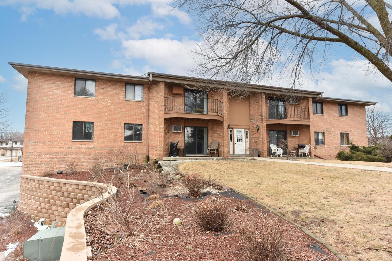 4417 South Greenridge CIRCLE B