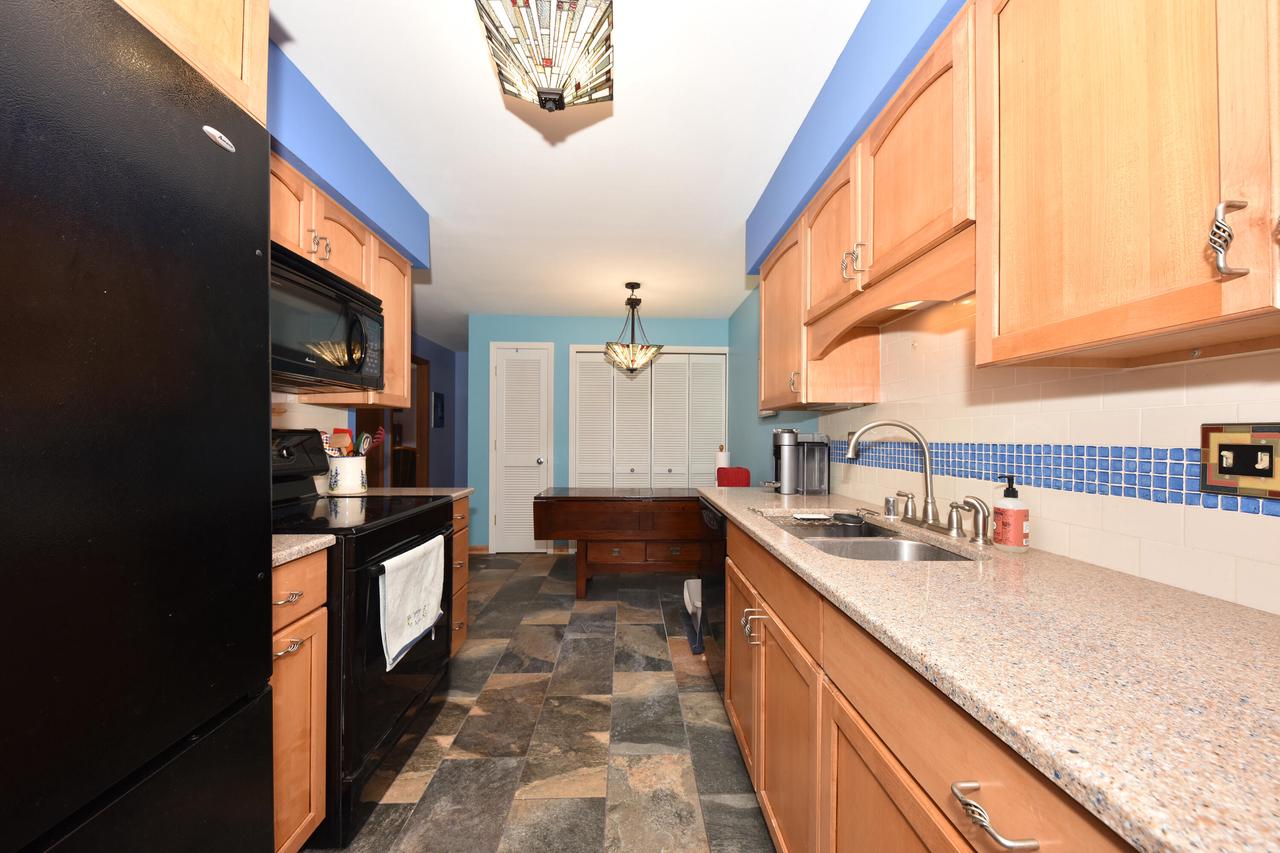 4417 South Greenridge CIRCLE B