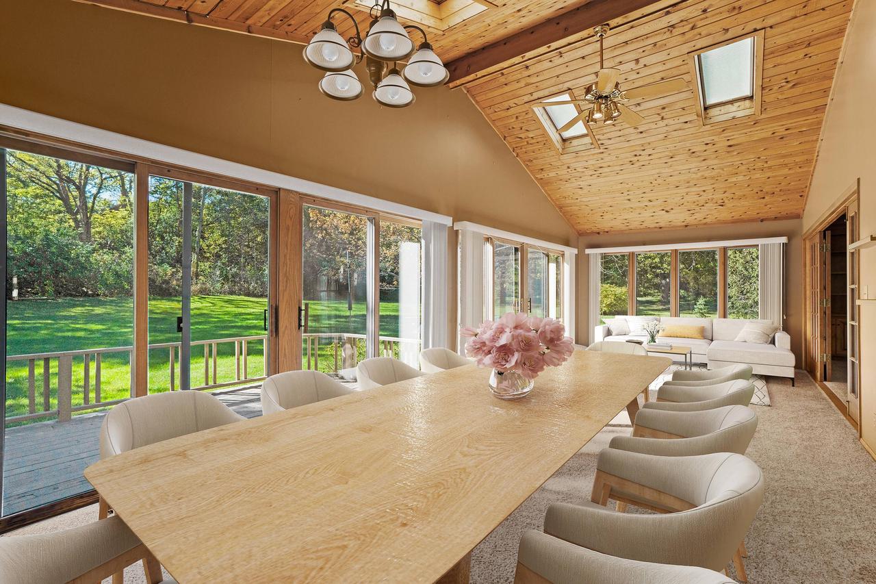 9029 Greenacre COURT