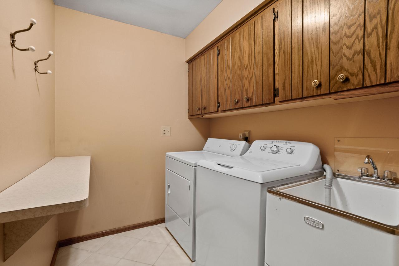 9029 Greenacre COURT