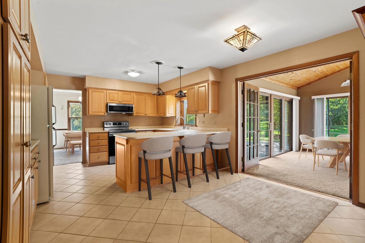 9029 Greenacre COURT