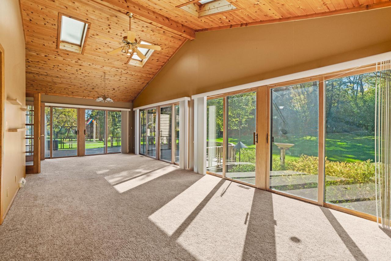 9029 Greenacre COURT