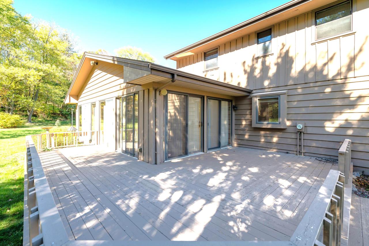 9029 Greenacre COURT