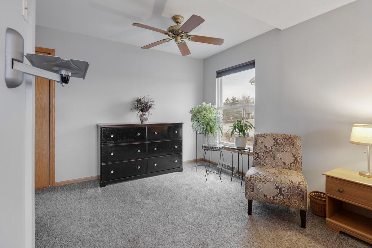 8050 West Plainfield AVENUE