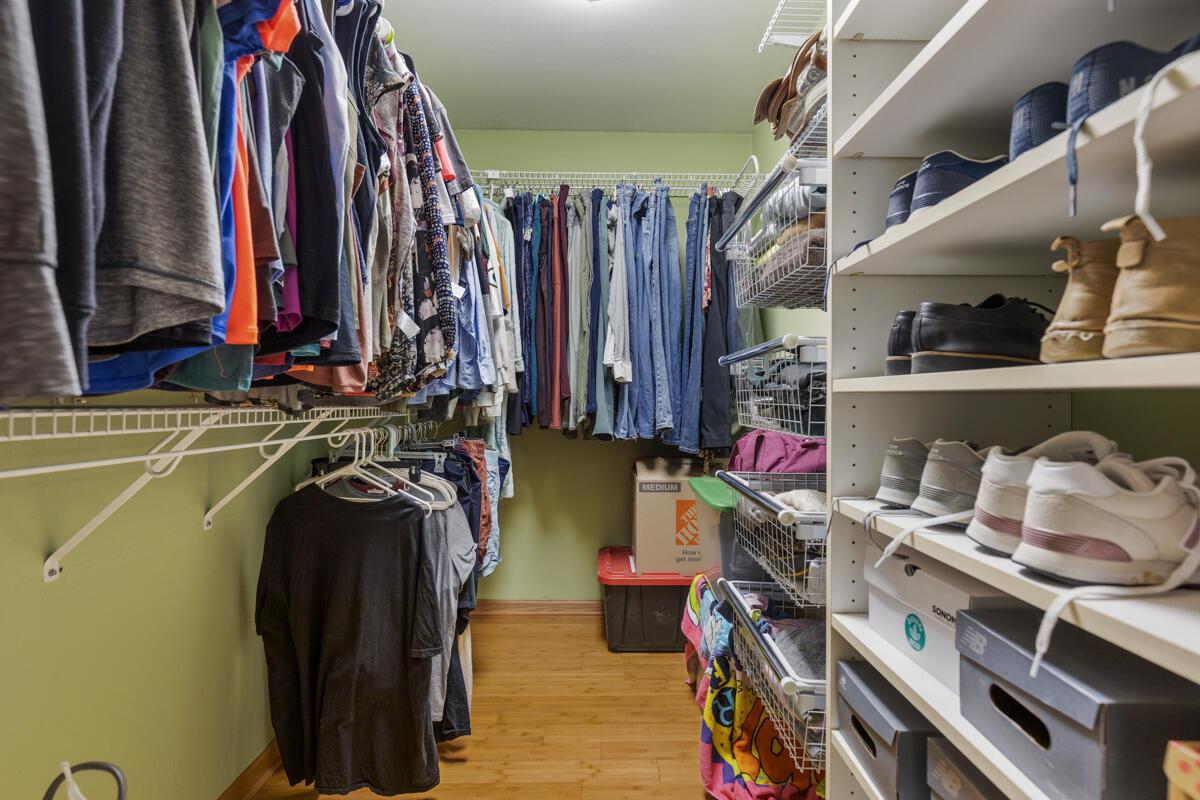 8050 West Plainfield AVENUE