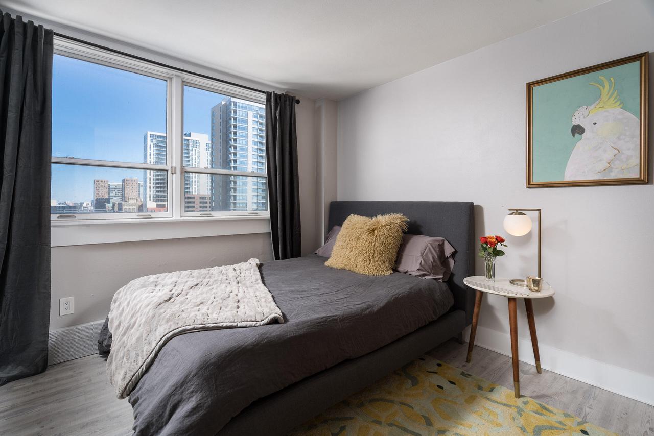 1707 North Prospect AVENUE 10E