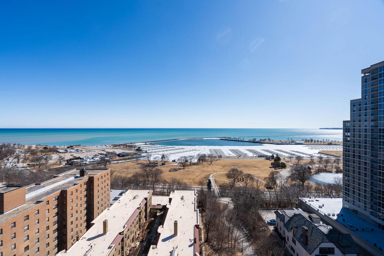 1707 North Prospect AVENUE 10E