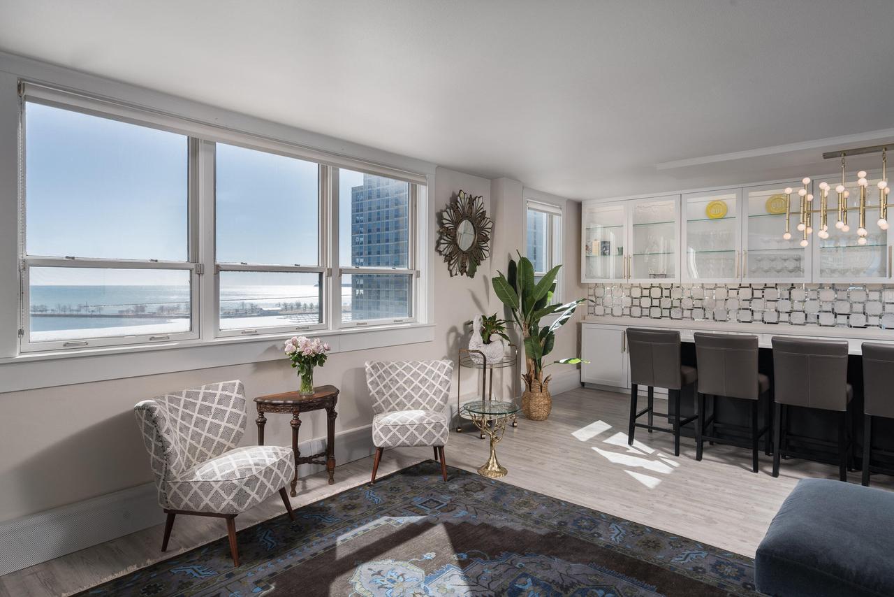 1707 North Prospect AVENUE 10E