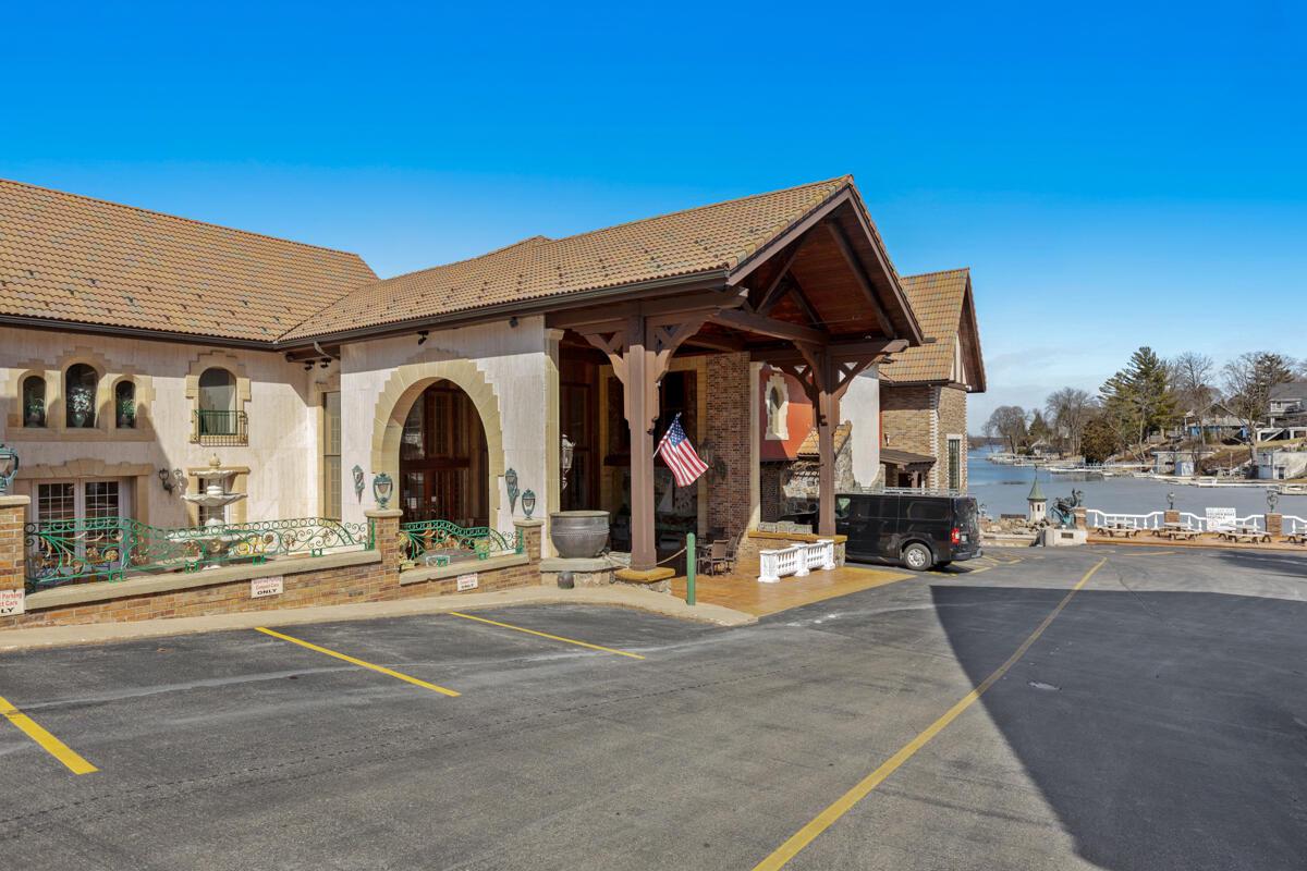 W351N5789 Westshore ROAD