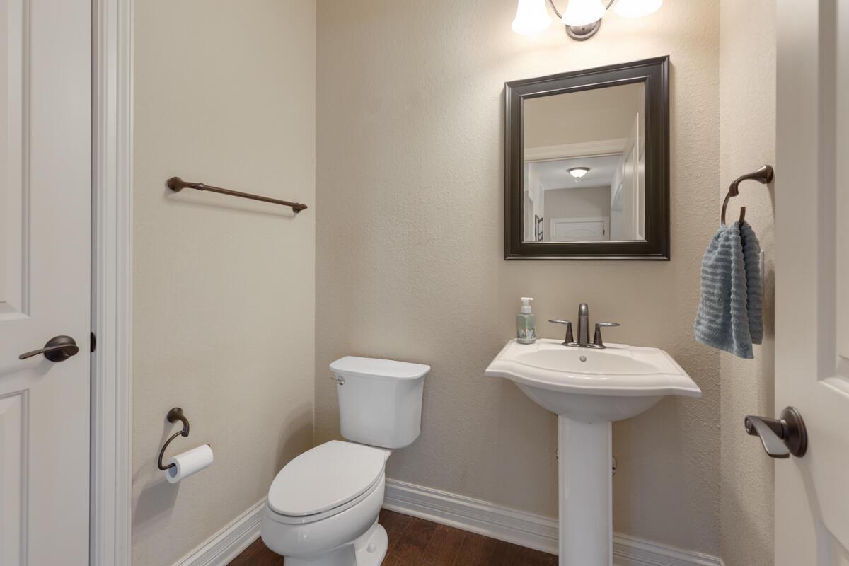 W351N5789 Westshore ROAD