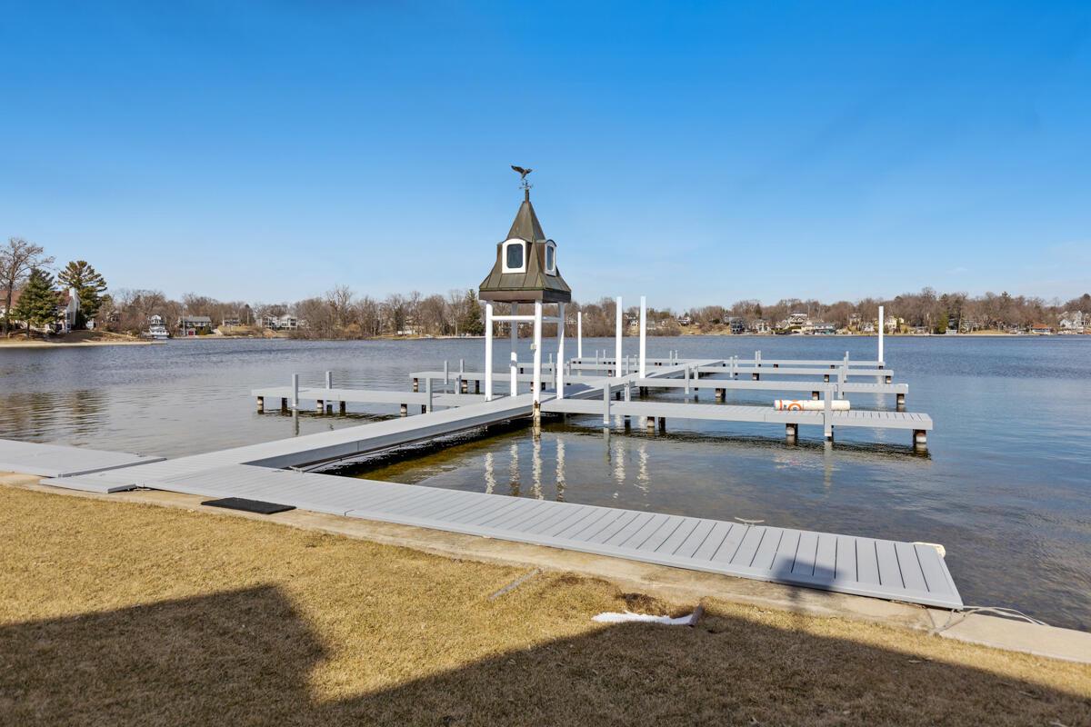 W351N5789 Westshore ROAD