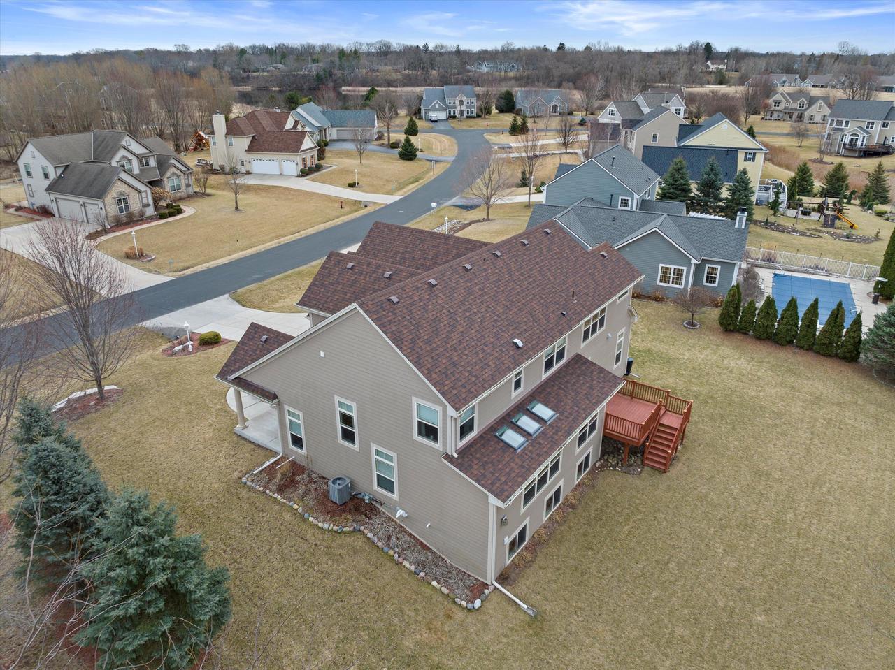 W351N5789 Westshore ROAD