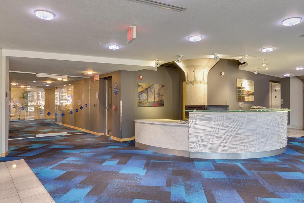 106 West Seeboth STREET 505