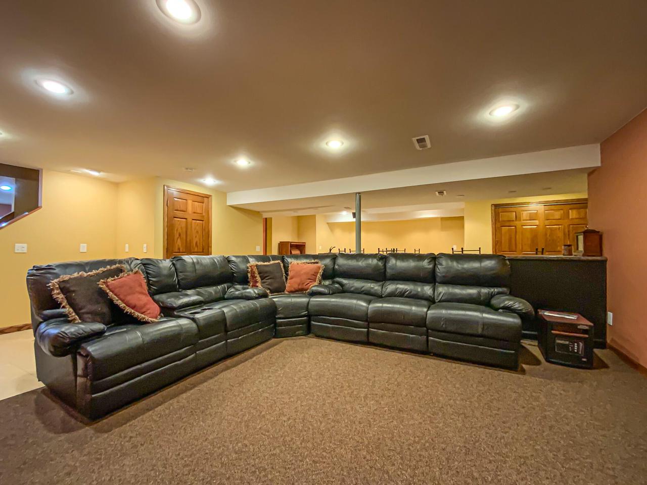 14655 West Meadowshire DRIVE