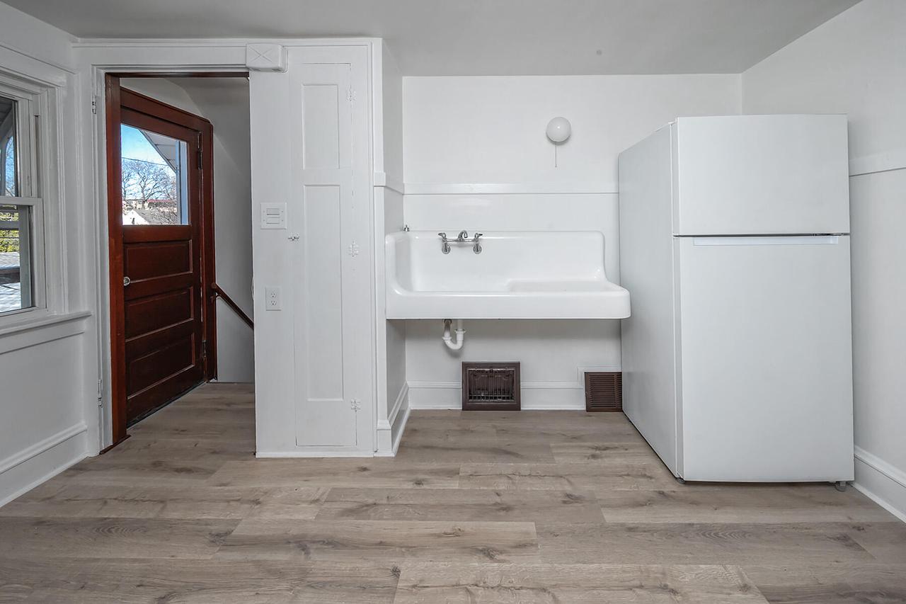 1487 South 90th STREET