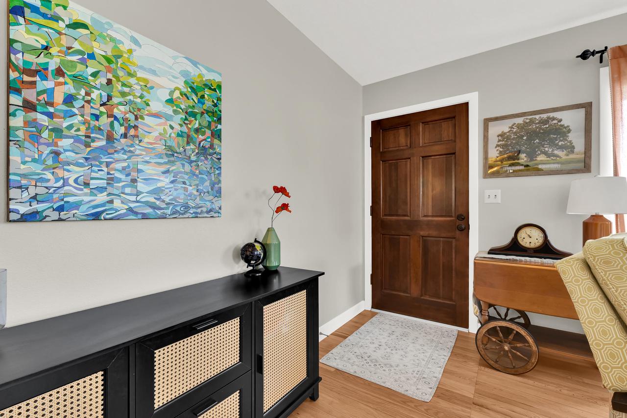 3715 West Acre AVENUE