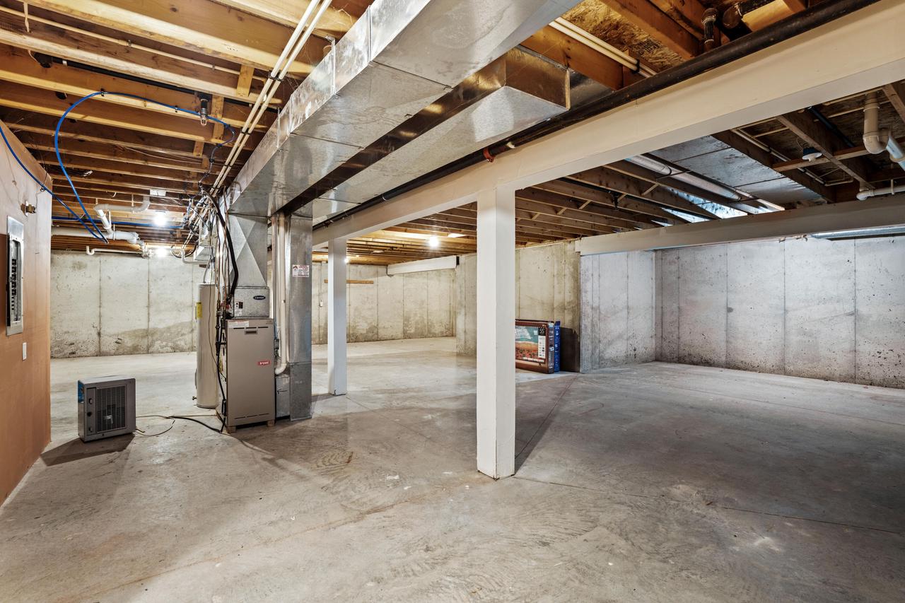 17849 West Radam DRIVE