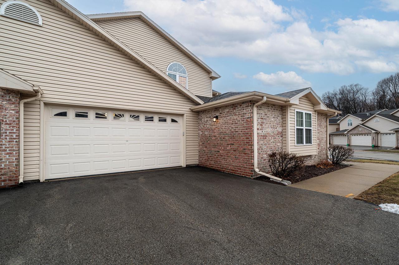 17849 West Radam DRIVE