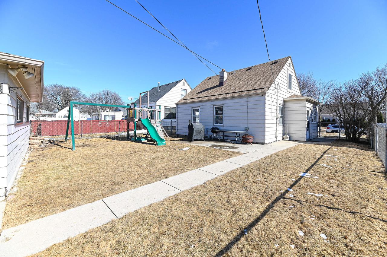 3517 South 18th STREET