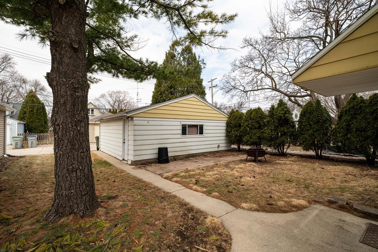 3137 North 90th STREET 3137A