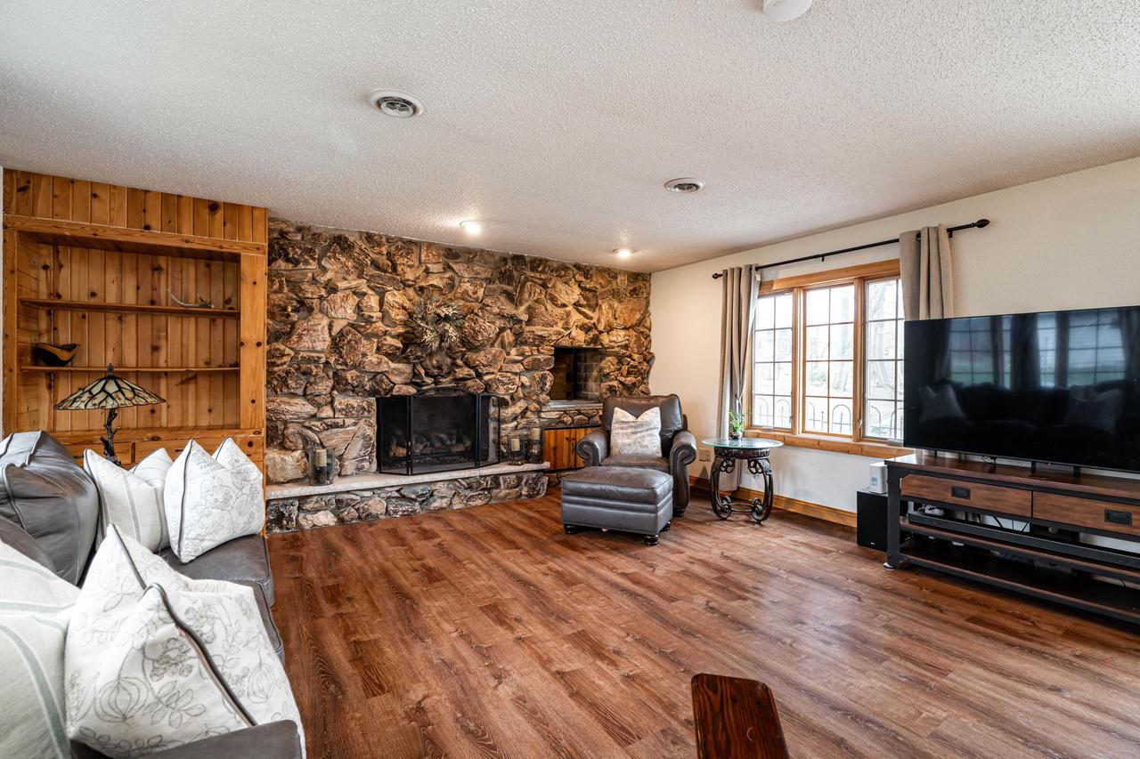 W179S6666 Ranch DRIVE