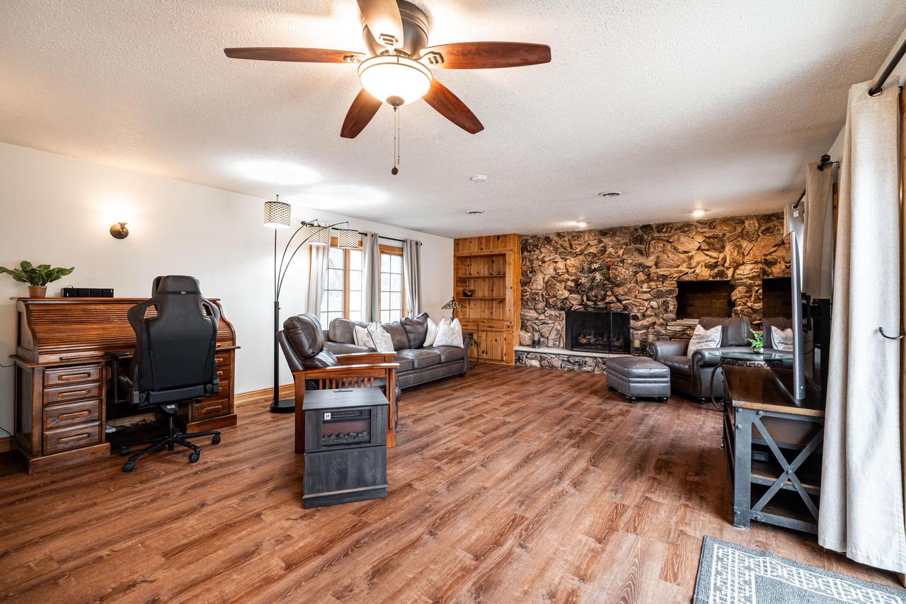 W179S6666 Ranch DRIVE