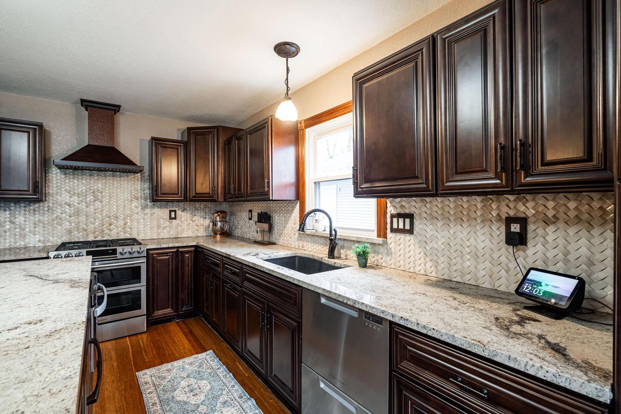 W179S6666 Ranch DRIVE