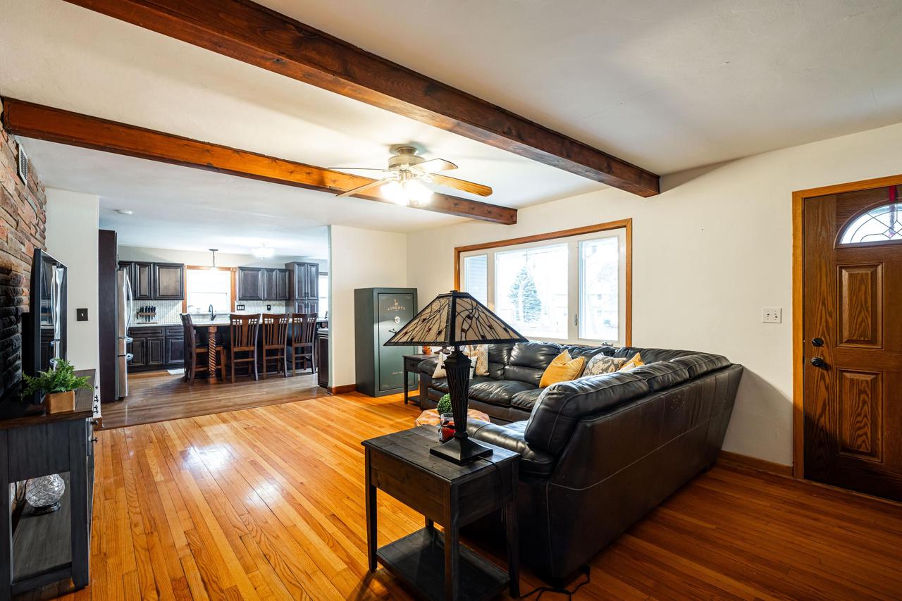 W179S6666 Ranch DRIVE