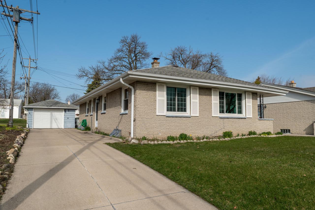 3457 South 87th STREET