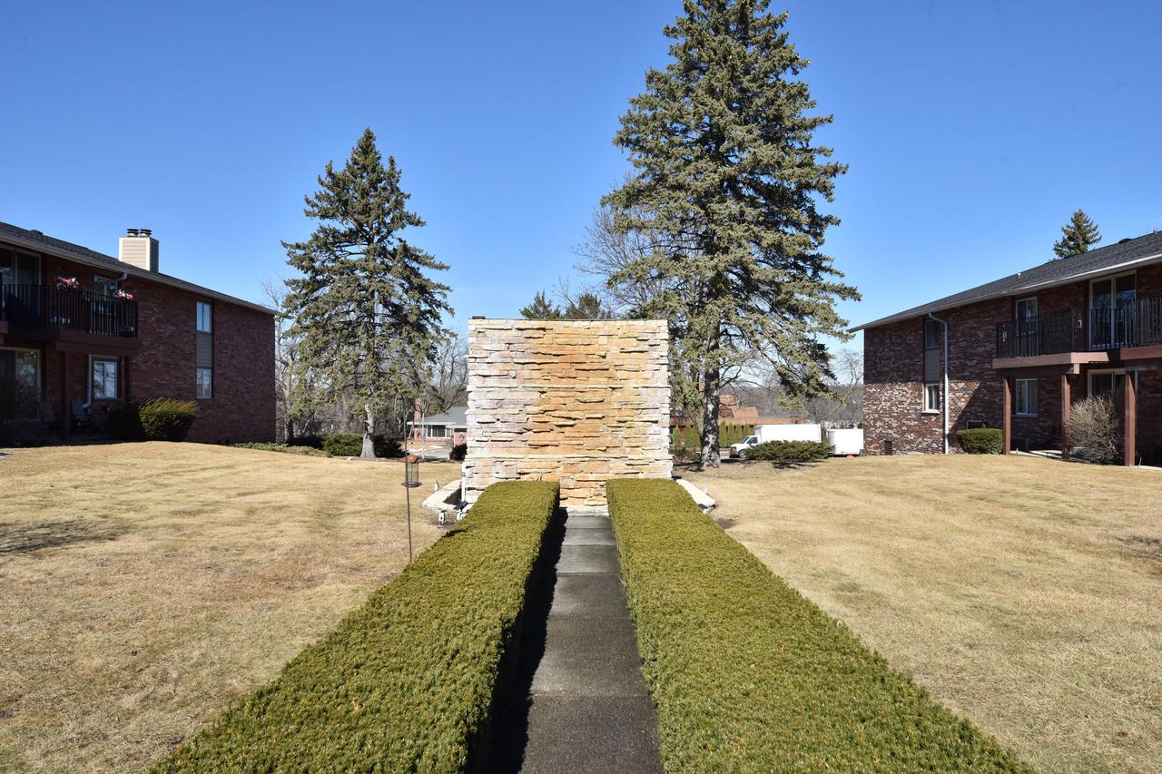 N84W15979 Menomonee AVENUE 108