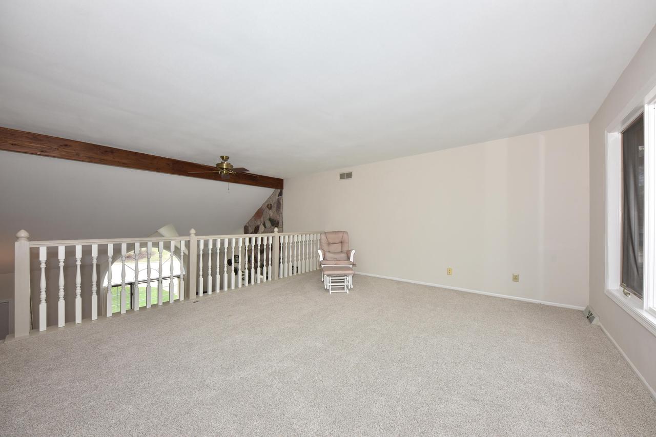 10300 West Rogers STREET