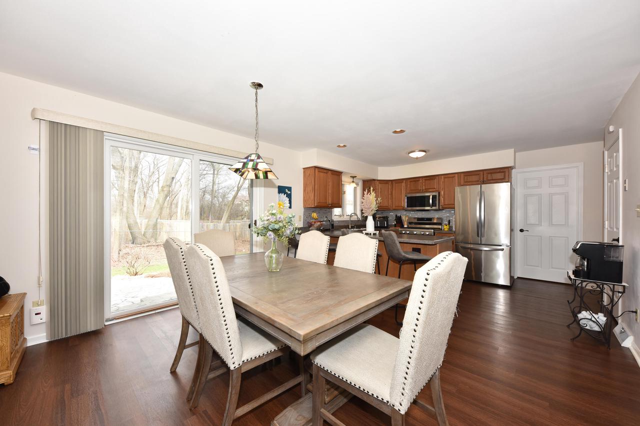 10300 West Rogers STREET