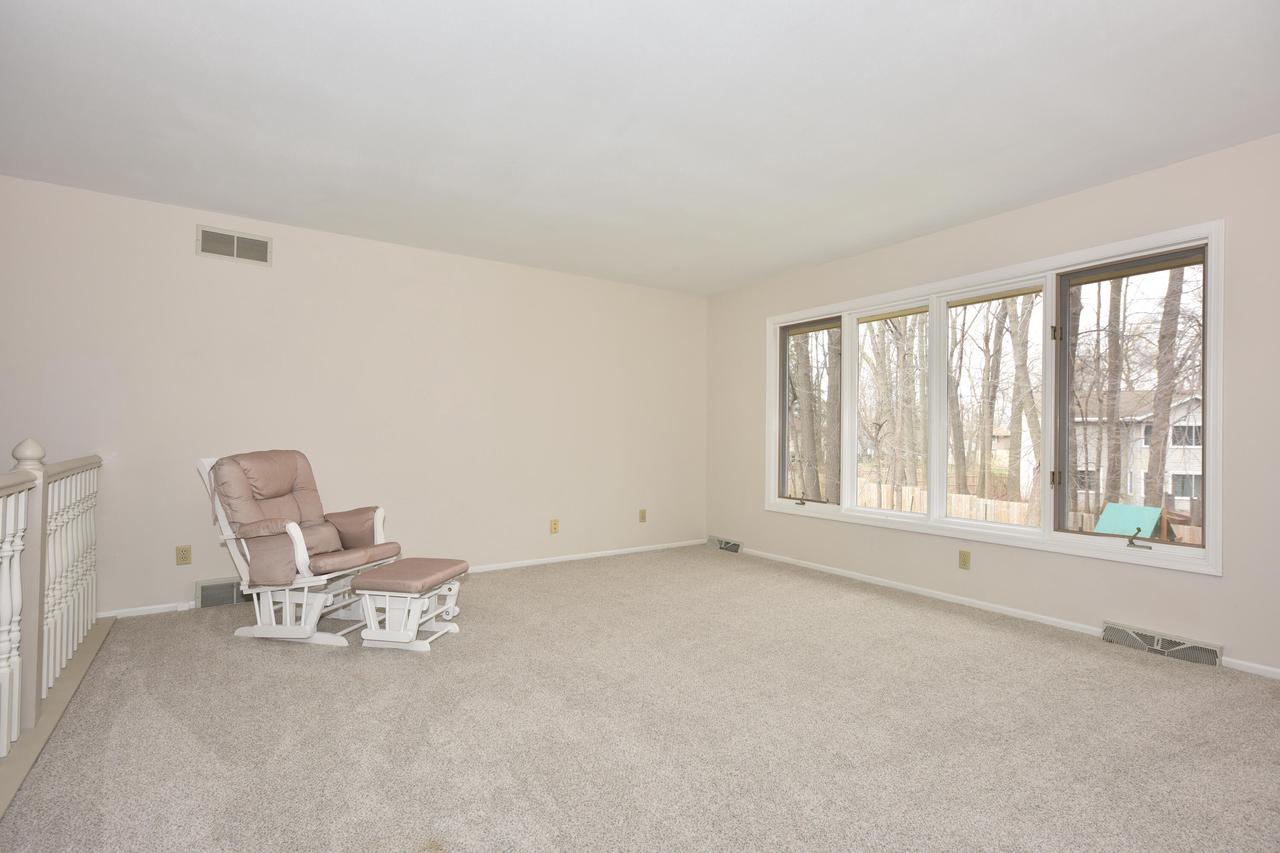 10300 West Rogers STREET