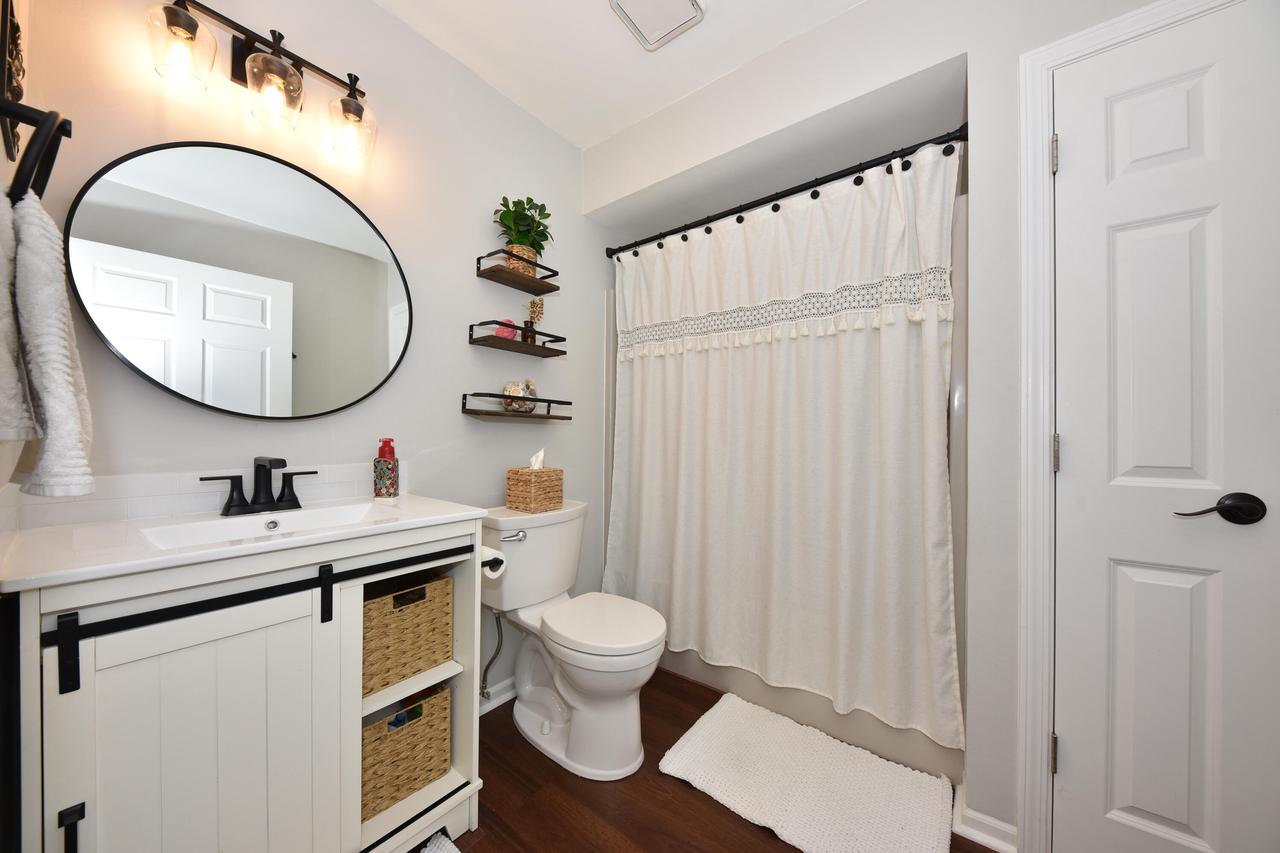 10300 West Rogers STREET