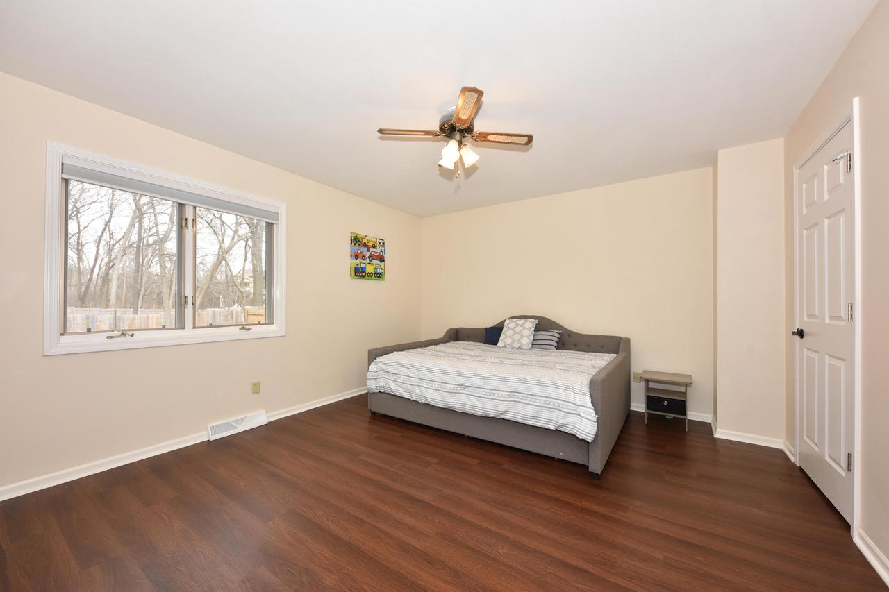 10300 West Rogers STREET