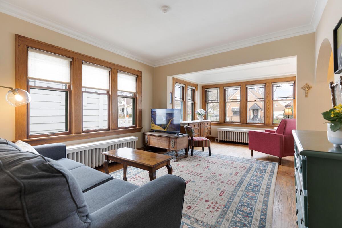 3272 South 15th PLACE